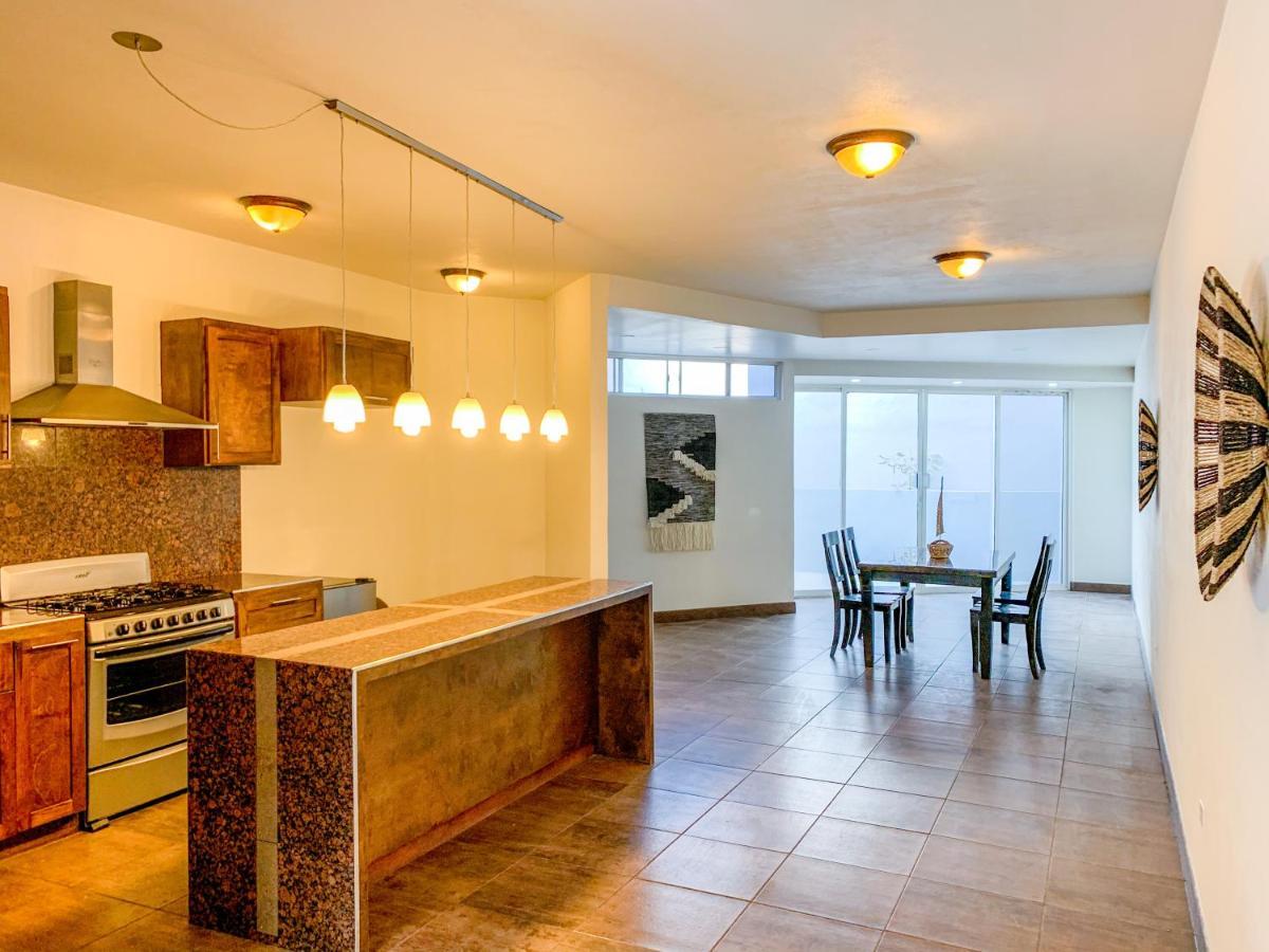 Beautiful 3 Bdr 2,5 Bath- Steps From Beach W/Pkg Tijuana Exterior foto